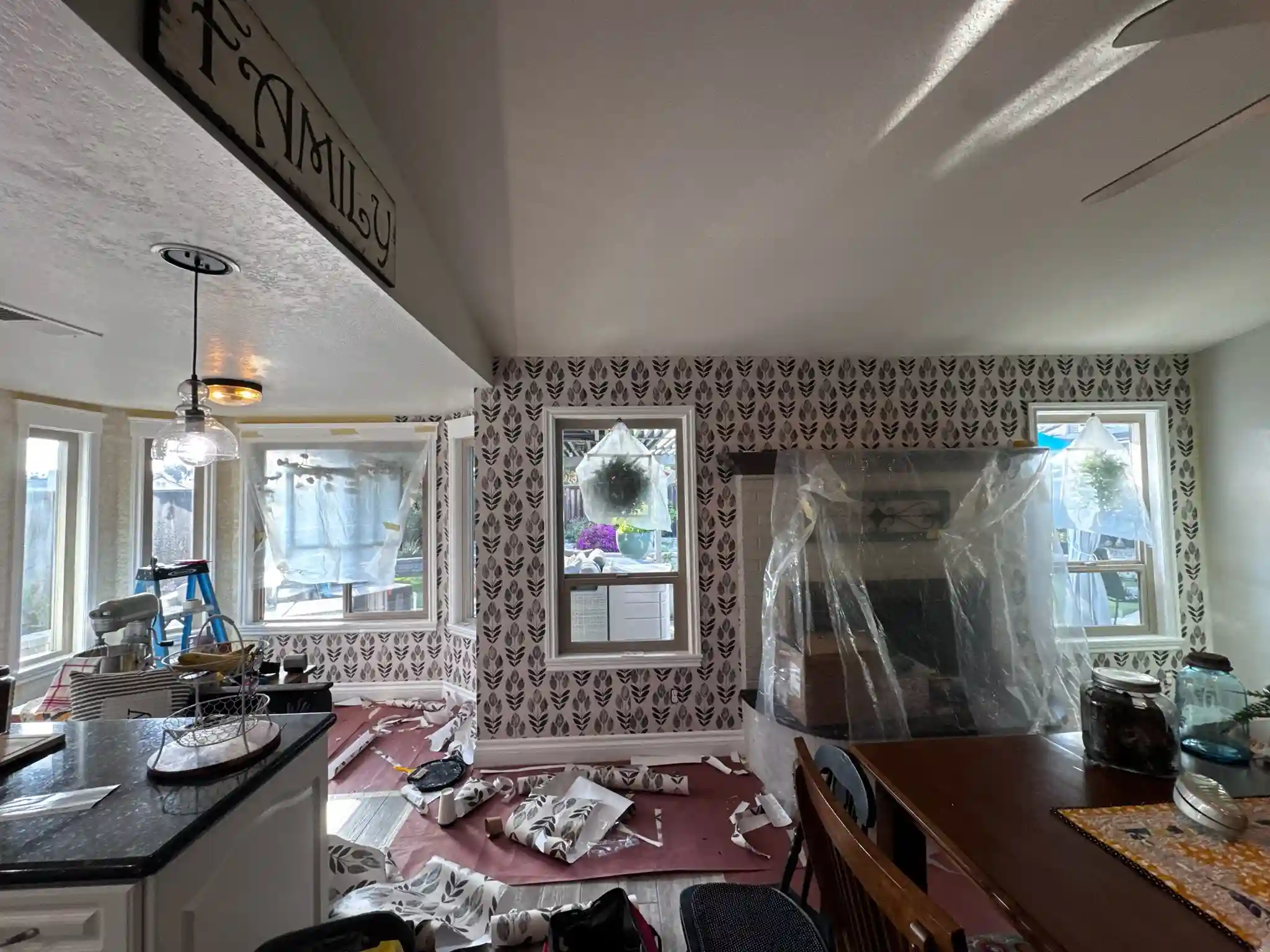 Professional wallpaper removal service